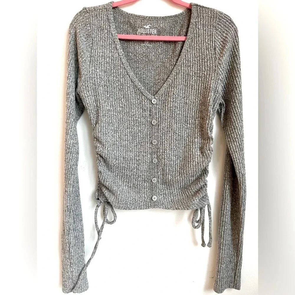 HOLLISTER must have collection baby tee long sleeves adjustable sides size XS